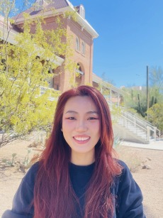Xiaoxuan Li